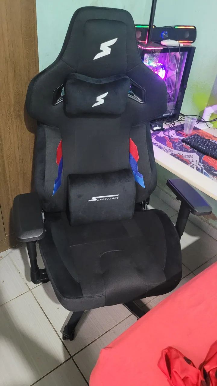 VENDO CADEIRA DE TECIDO (TOP) - Foto 2