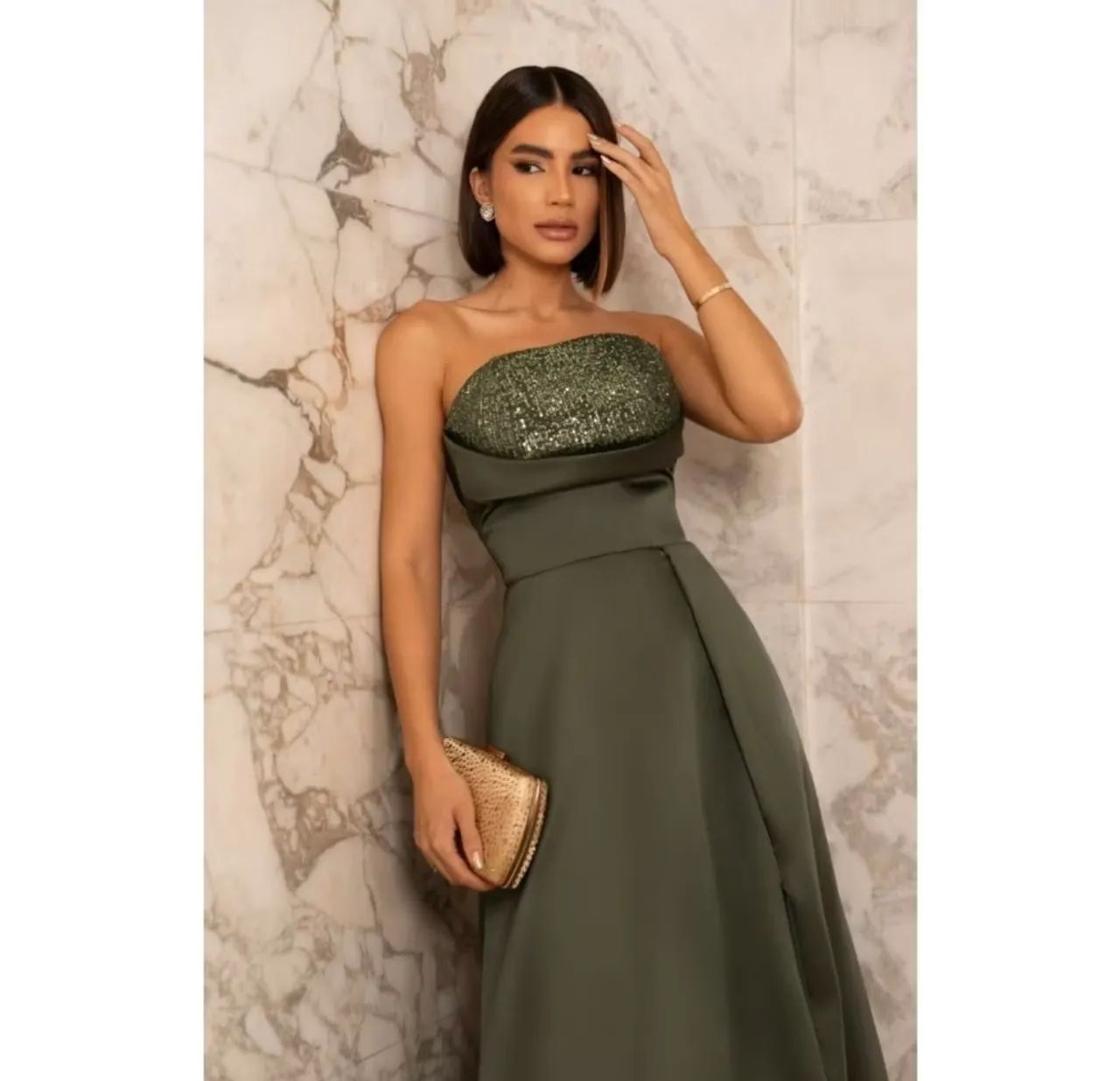 Vestido festa verde oliva com paetê no busto Roupas Glória