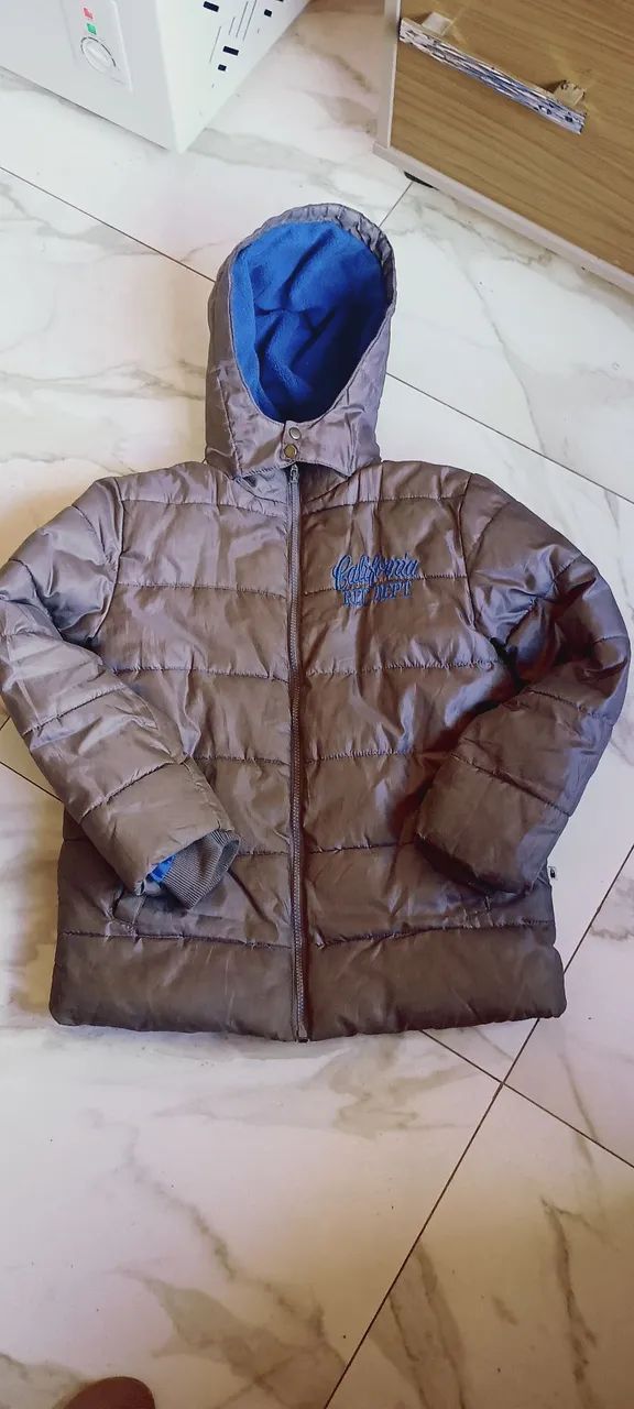 Jaqueta Infantil Acolchoada com Capuz