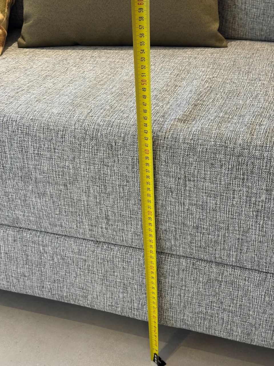 Sofa Muy Tok&Stok cinza 3 lugares - Foto 4