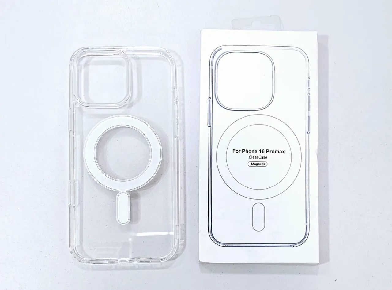 Capa Transparente Magnética para iPhone 16 Pro Max