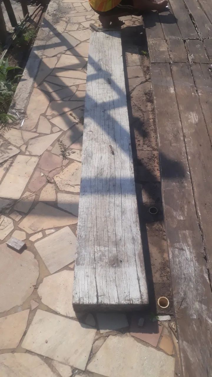 prancha de madeira macissa