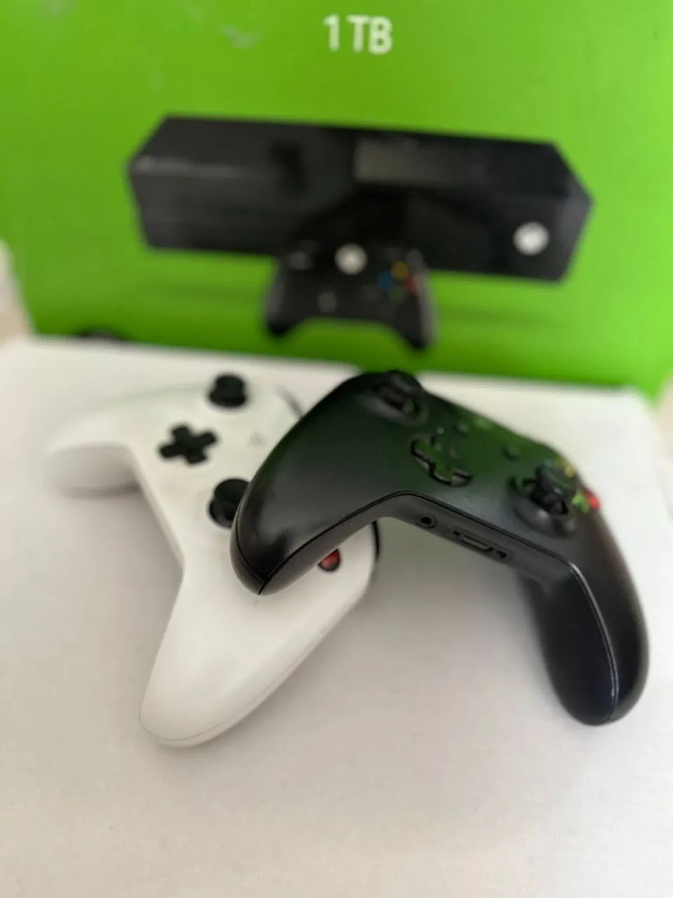 Xbox One +  2 Controles 1tb - Foto 4
