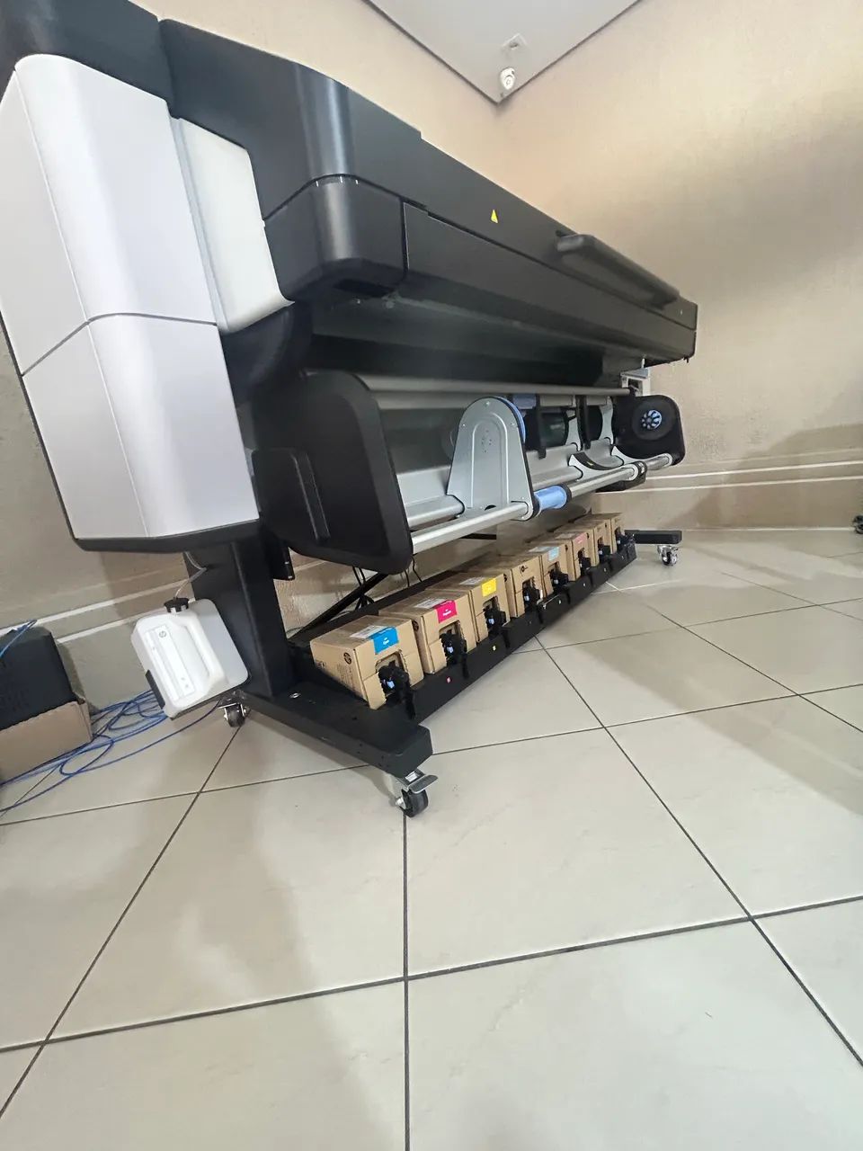 Impressora Plotter HP Látex 800w  - Foto 2