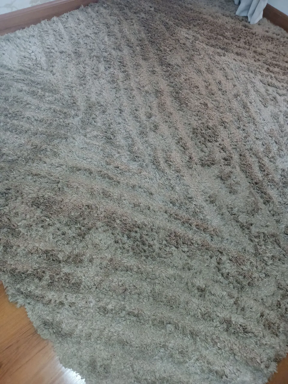 Tapete Shaggy marrom e bege 3D - 2m X 2,5m