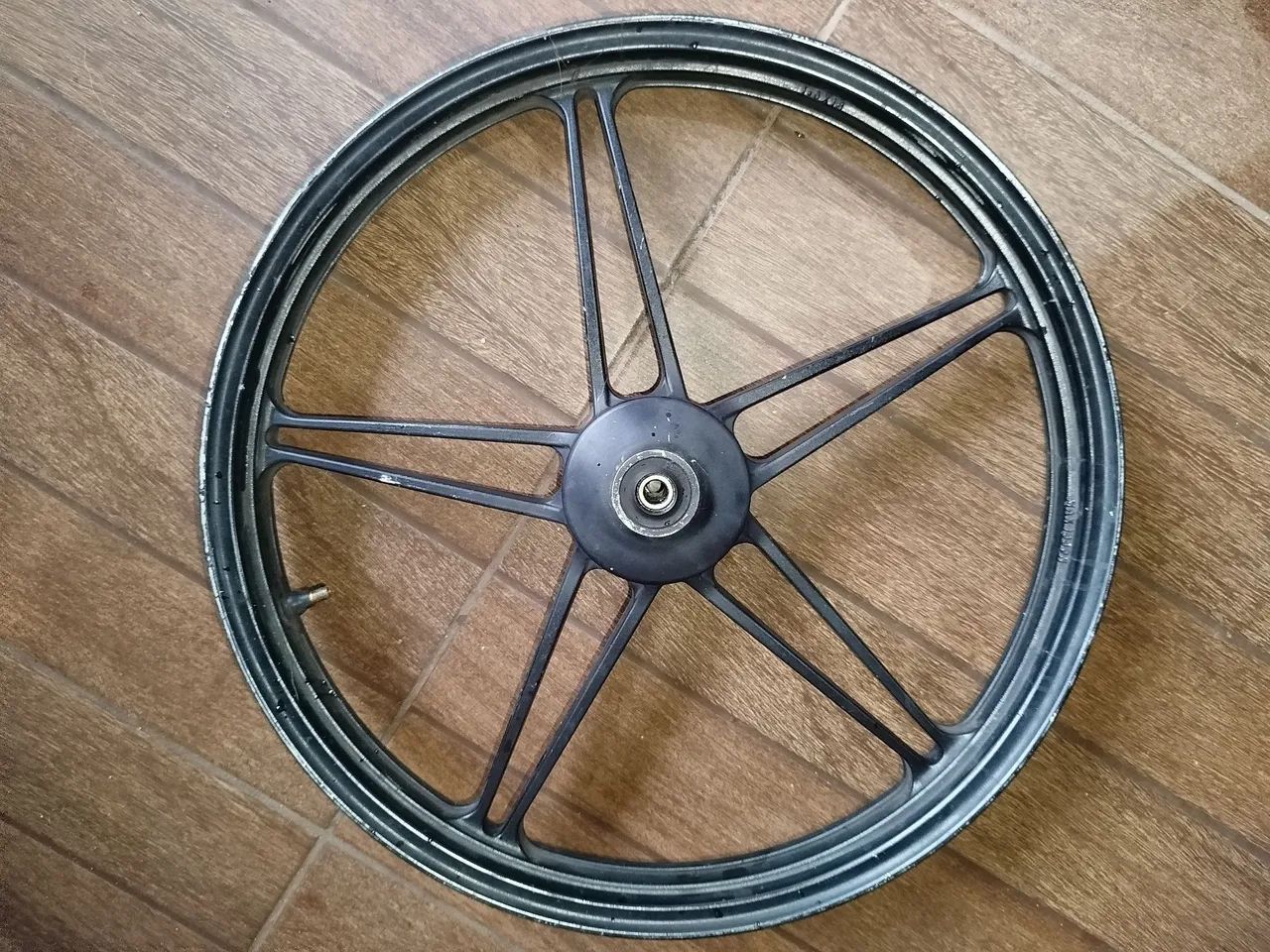 Roda de moto aro 17