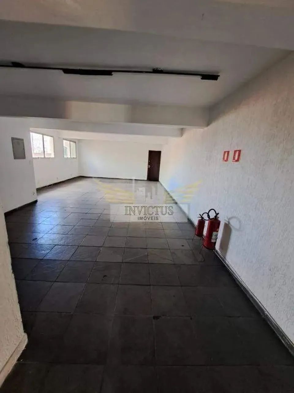Sobrado Comercial com 3 Quartos para Alugar, 534m² - Barcelona, São Caetano do Sul/SP.
