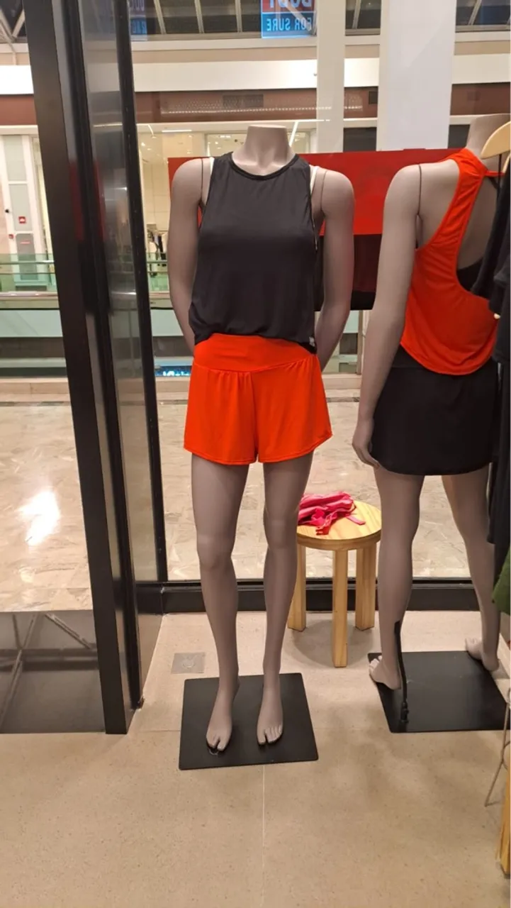 Manequins Femininos para Lojas - Diversos Modelos
