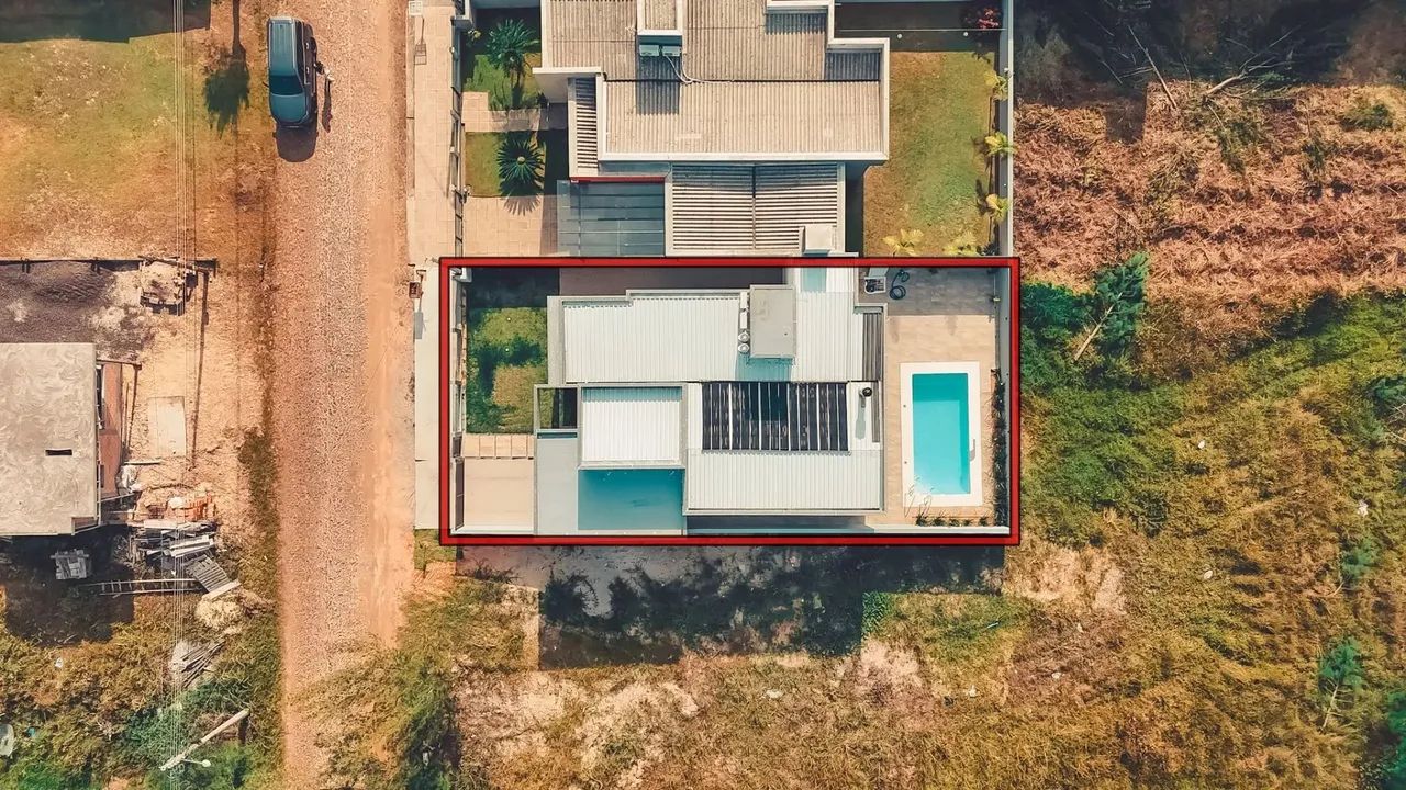 Casa com 3 dormitórios à venda, 149 m² por R$ 920.000 - Bellatorres - Passo de Torres/SC - Foto 2