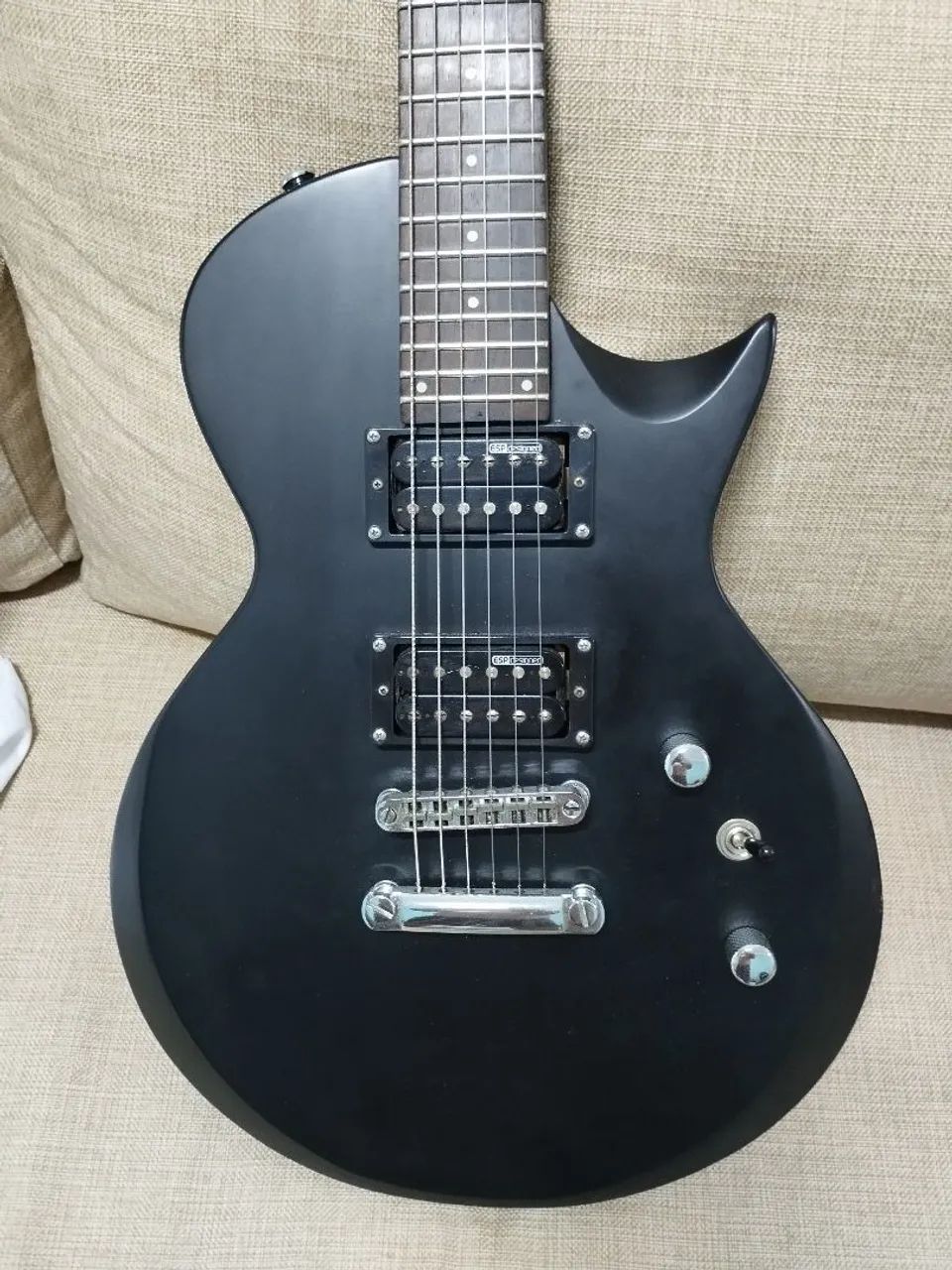 Guitarra LTD Les Paul 