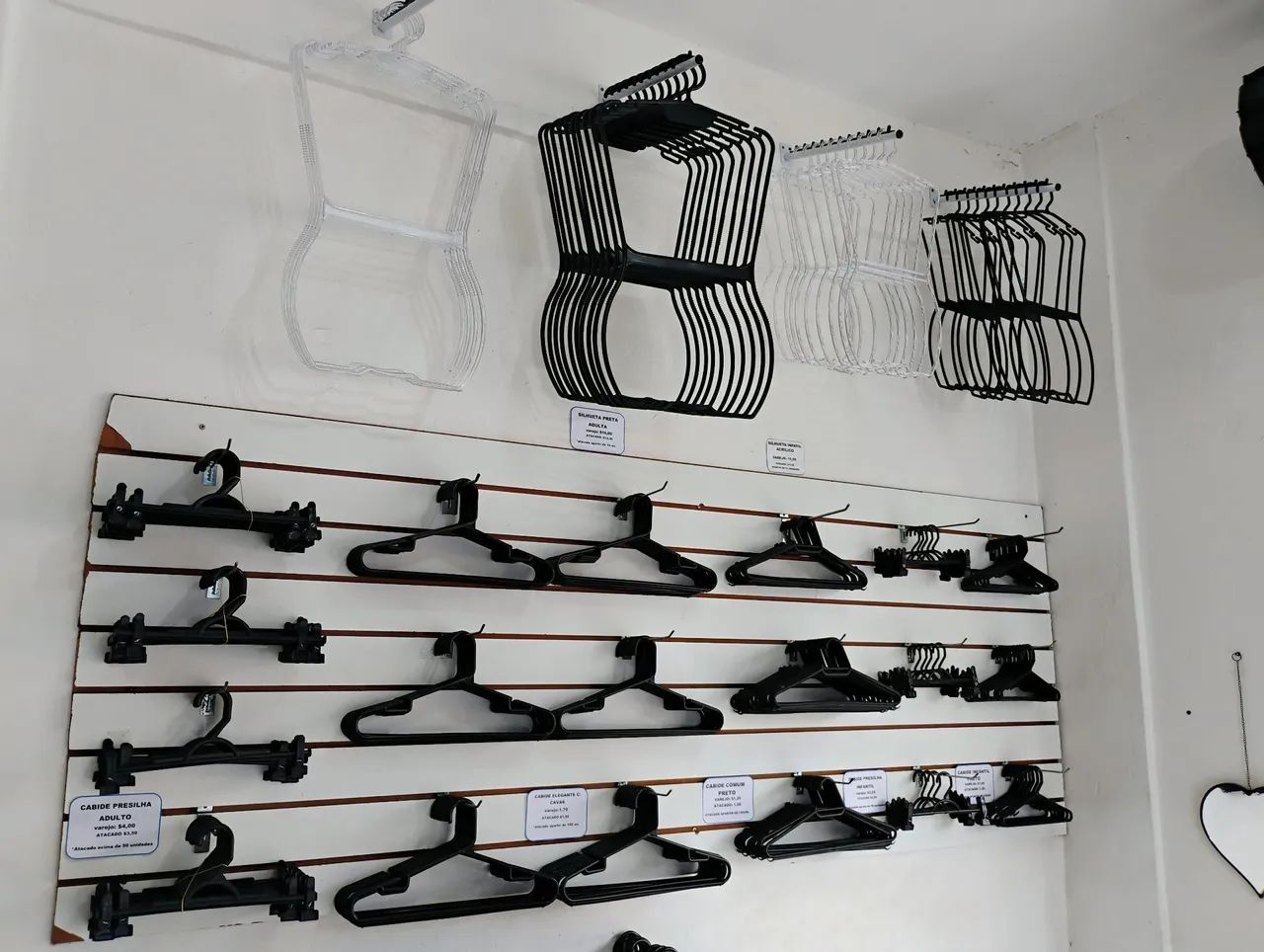 Cabides para Lojas e Comércios