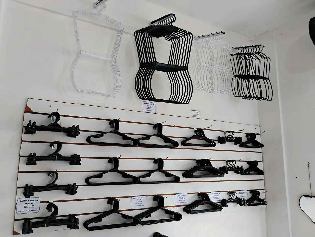 Cabides para Lojas e Comércios