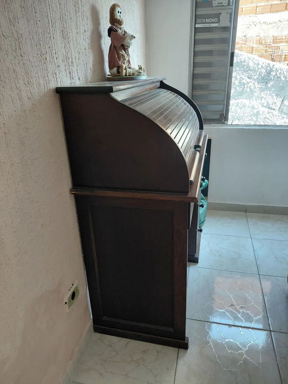 Escrivaninha em madeira  - Foto 3
