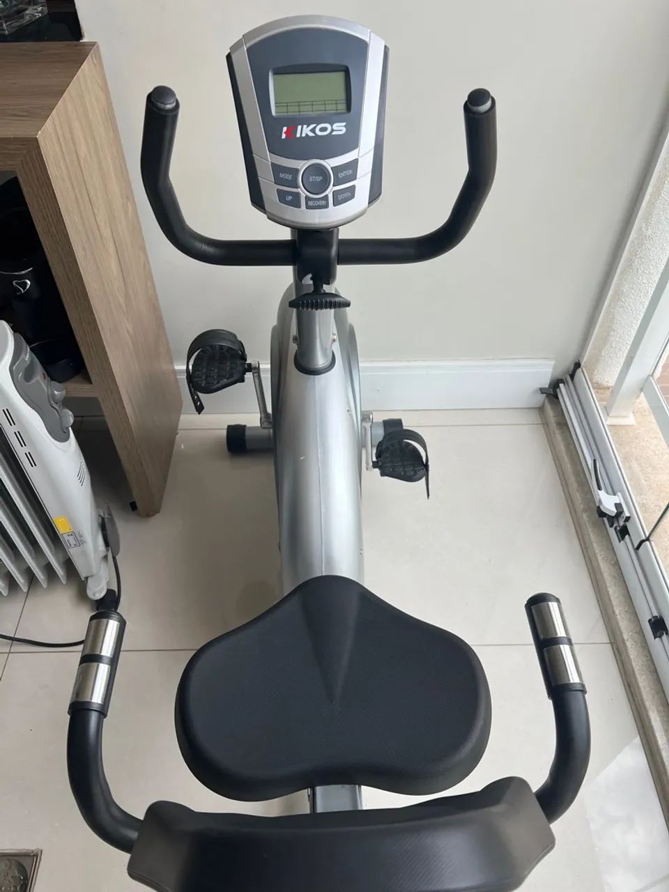 Bicicleta Ergométrica Kikos KR 5.6 Impecável Pouco uso campinas-sp  - Foto 4