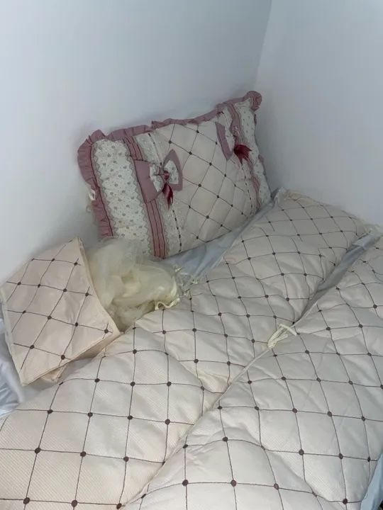 Kit de berço feminino 