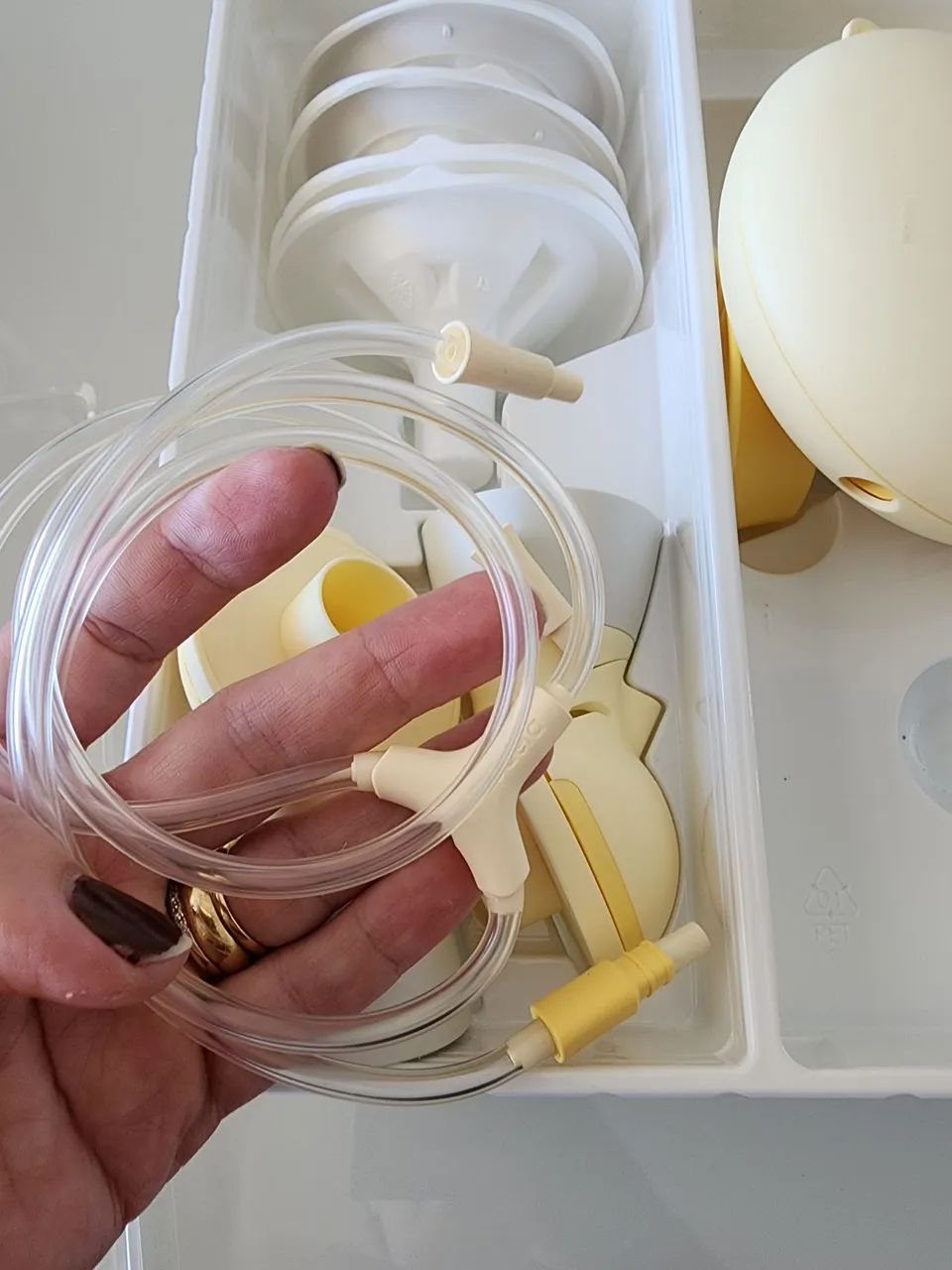 Vendo bomba elétrica extratora medela swing maxi flex dupla. Novíssima, usada poucas vezes - Foto 4