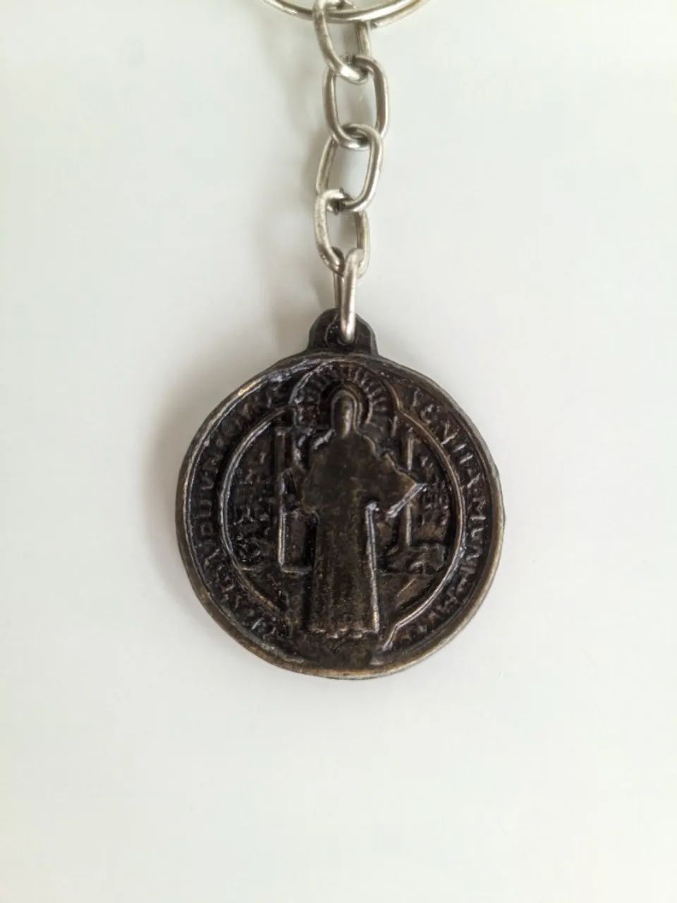 Chaveiro Medalha de São Bento estilo rústico - Foto 3