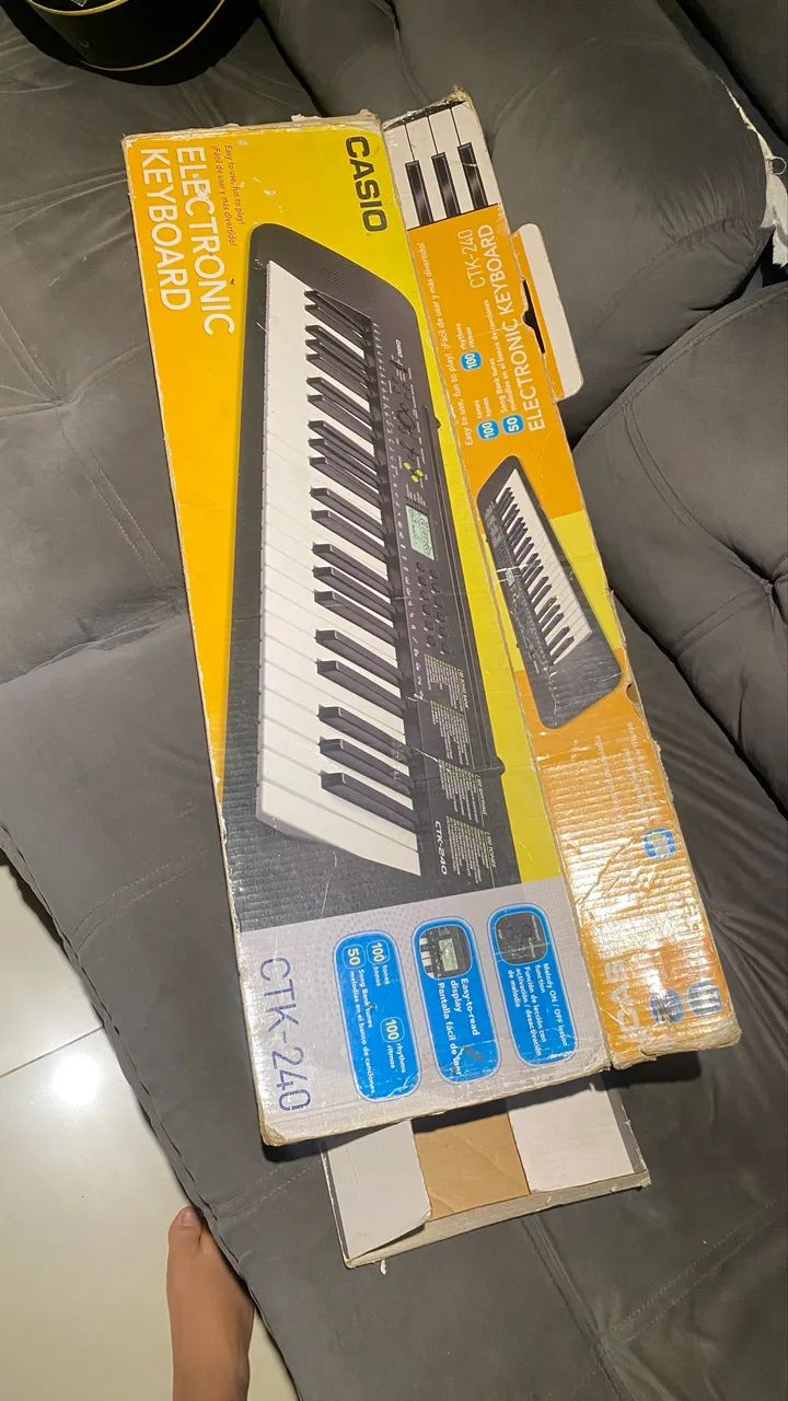 Casio CTK-240 Keyboard64750425697283121