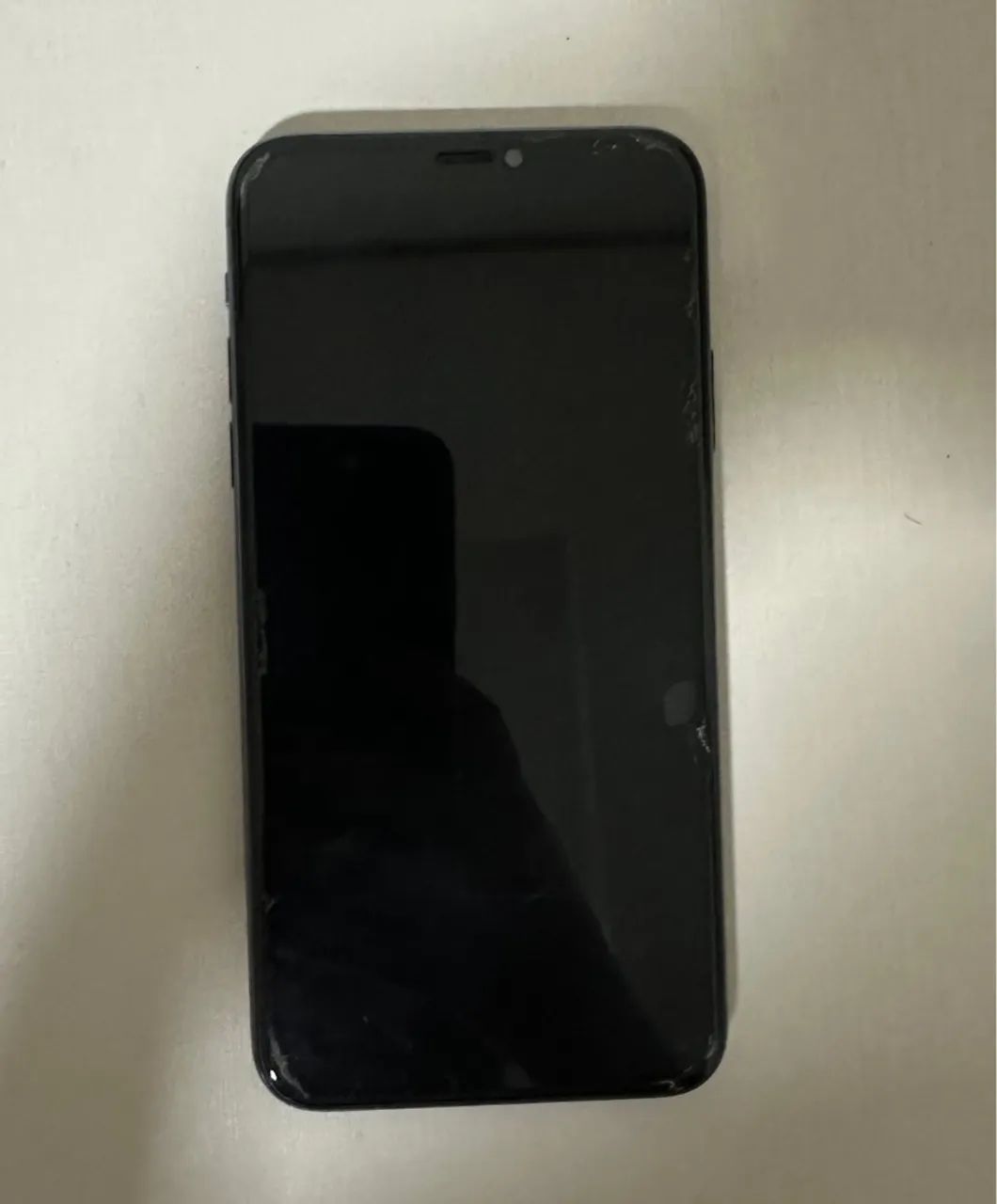iPhone 11 Pro Max - 256GB - Foto 2