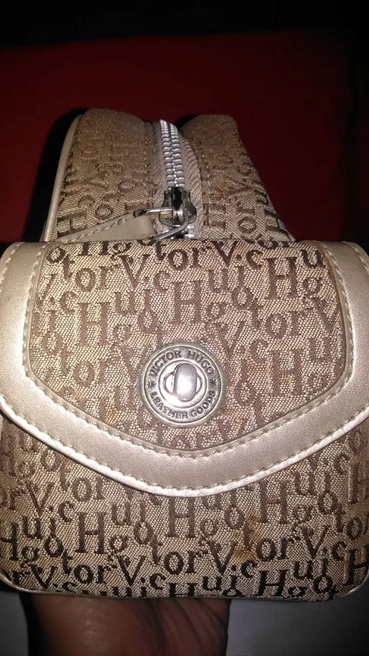  Bolsa em couro original bege Victor Hugo - Foto 2