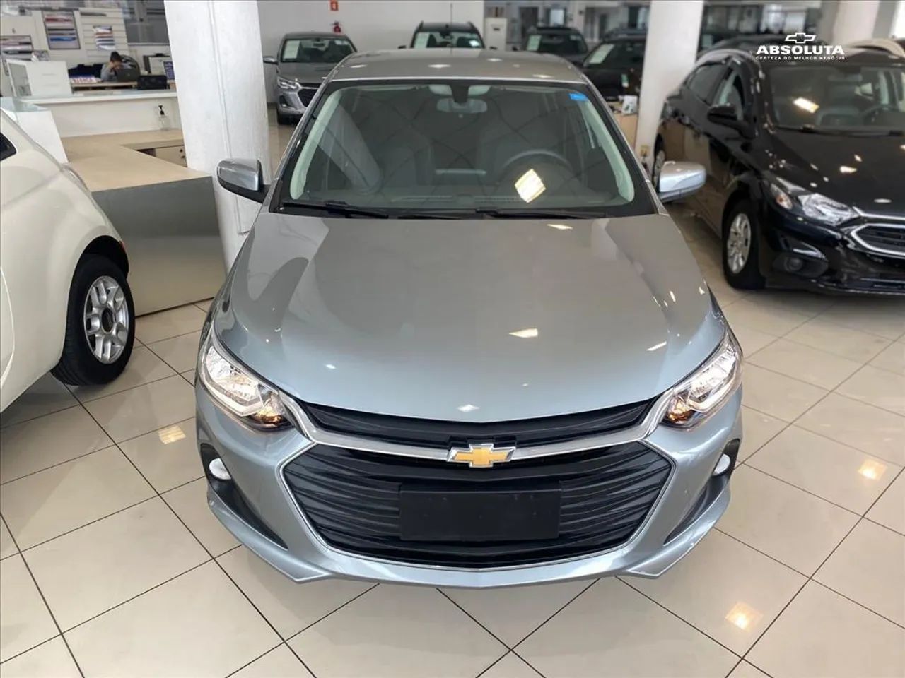 Chevrolet Onix Hatch LT 1.0 12V TB Flex Mec. 4P 2024 - Foto 2