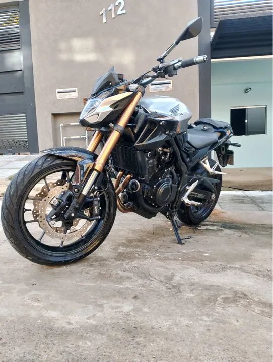 Cb 500 ano 2023 aceito troca km 9.600  - Foto 6