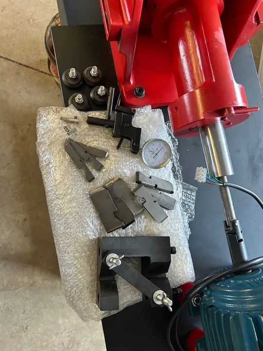 Máquina mandrilhadora de biela 