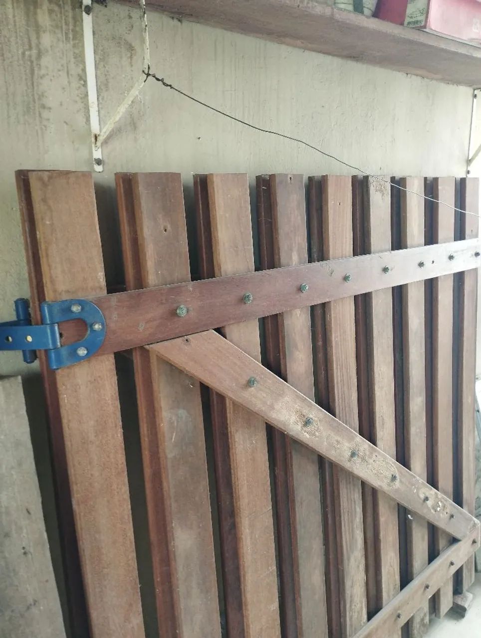 Portão de Madeira de duas bandas de 1, 50 x1, 50  - Foto 2