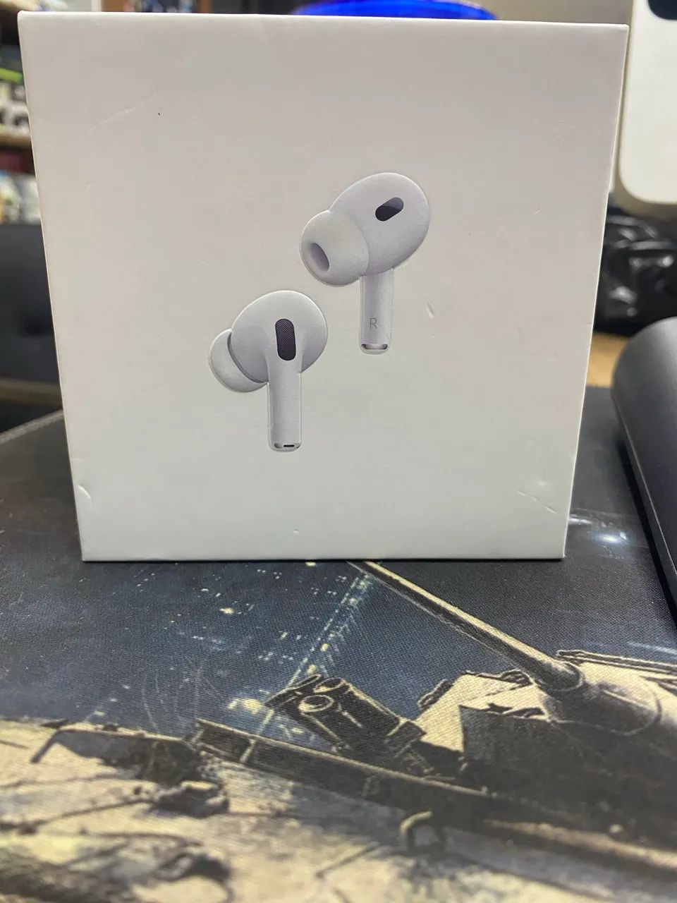 AirPods Pro 3 premium