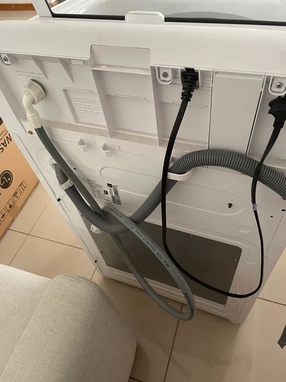 Vendo máquina de lavar Electrolux Essencial Care 14 Kg - Foto 4