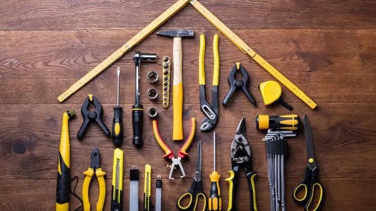 Marido de aluguel, reparos e manutenções 