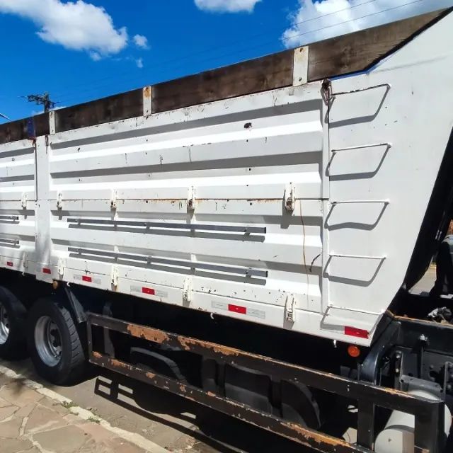 VW 24.280 Const  6x2 Caçamba Agricola 2015 - Foto 5