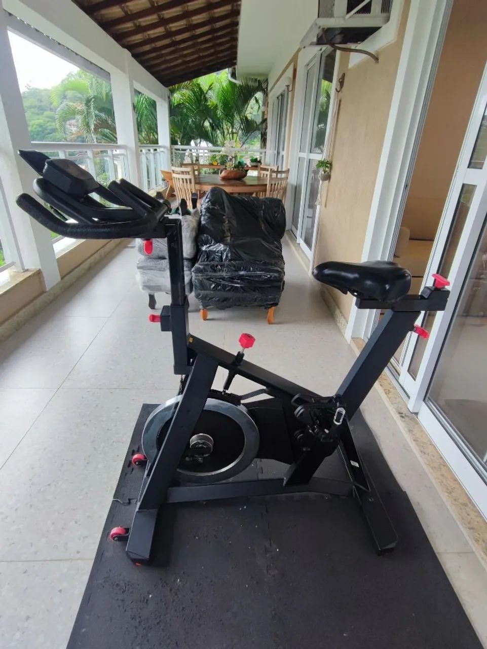 BICICLETA SPINNING DOMYOS BIKING 500 - SEMINOVA COM NF - Foto 2
