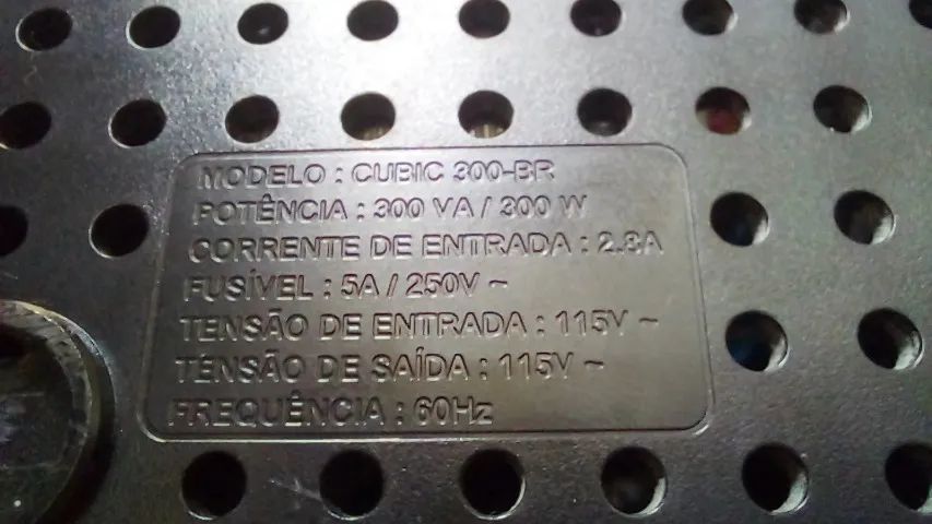 Estabilizador de computador APC - Foto 4