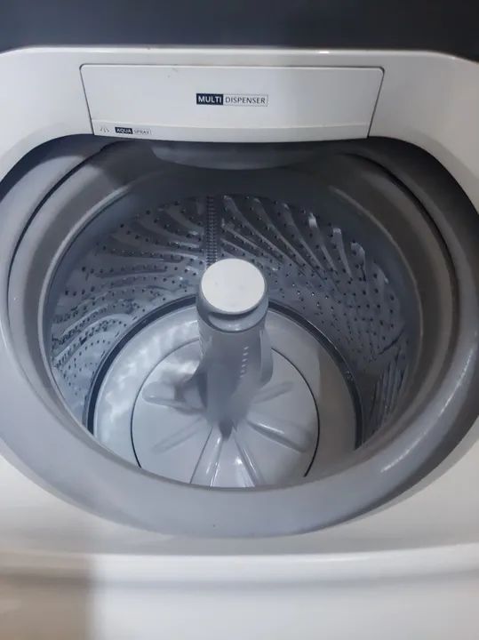 Vendo Máquina de lavar Brastemp 12 Kg - Foto 2