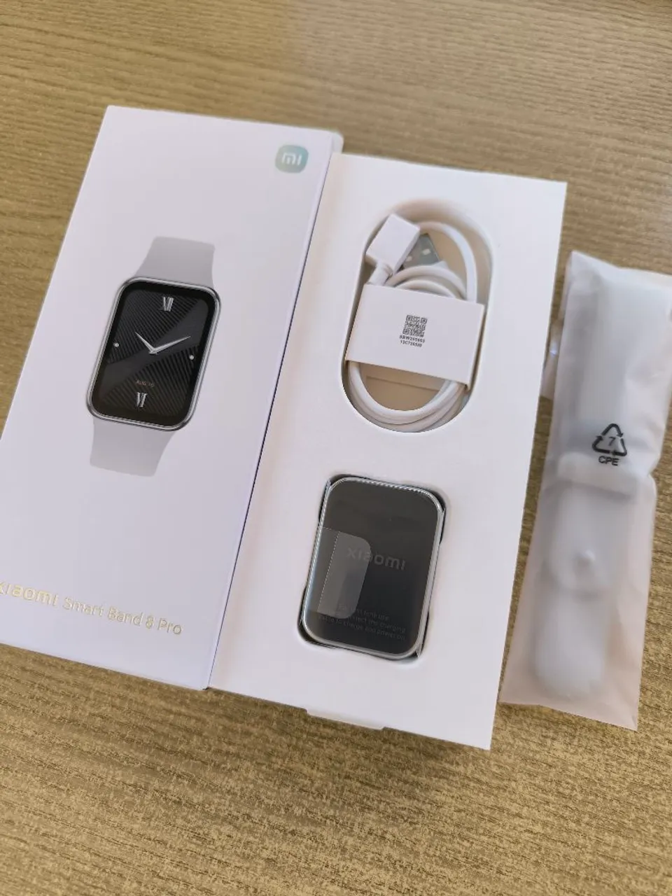 Xiaomi Smart Band 8 Pro