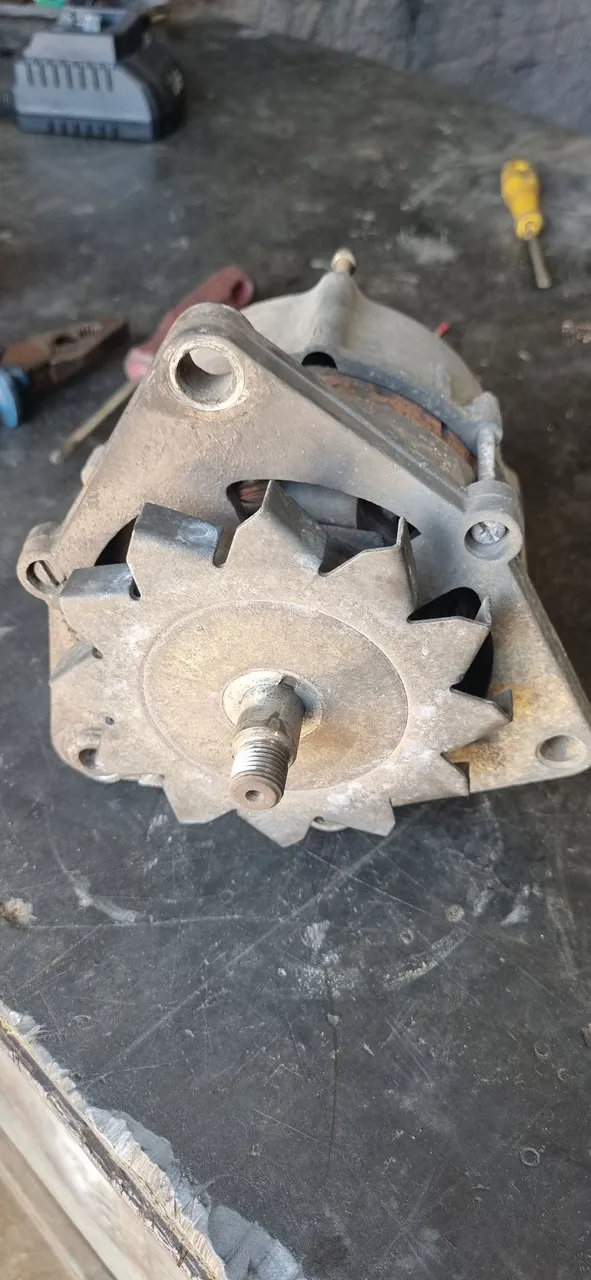 Alternador 55 amperes de Caminhão - Peça Automotiva