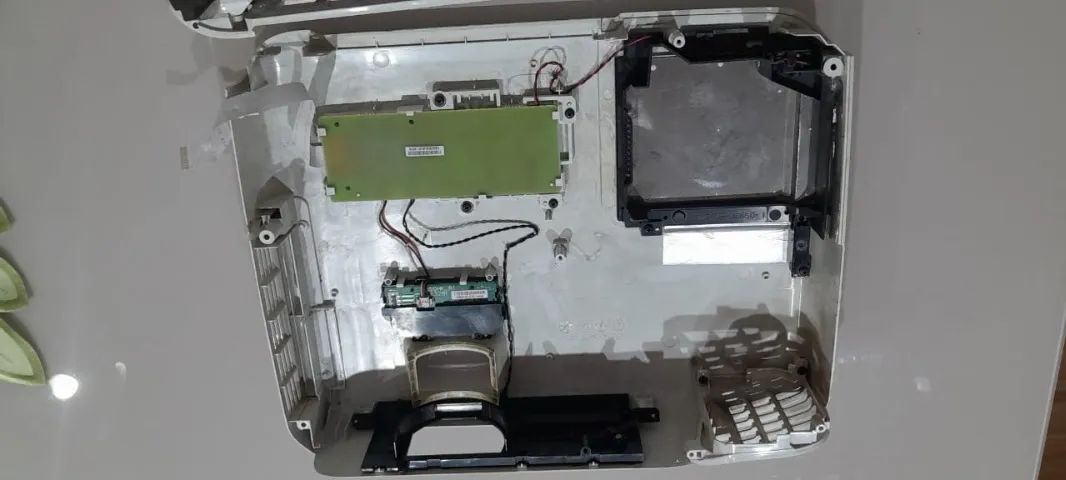 Projetor Powerlite Epson W28 Somente O Gabinete Complero Branco 127/220v (Usado) - Foto 5