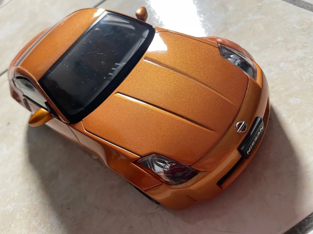 Nissan Z 1/18 - Foto 2