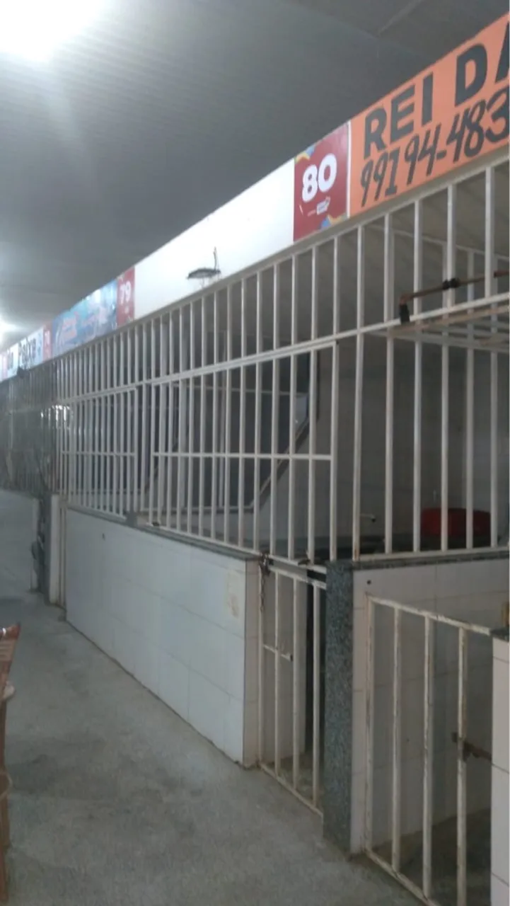 Ponto comercial na feira cidade operária