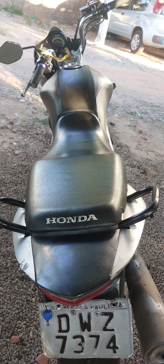 CG TITAN 150 MIX ESD 2009 Moto  em excelente estado 
