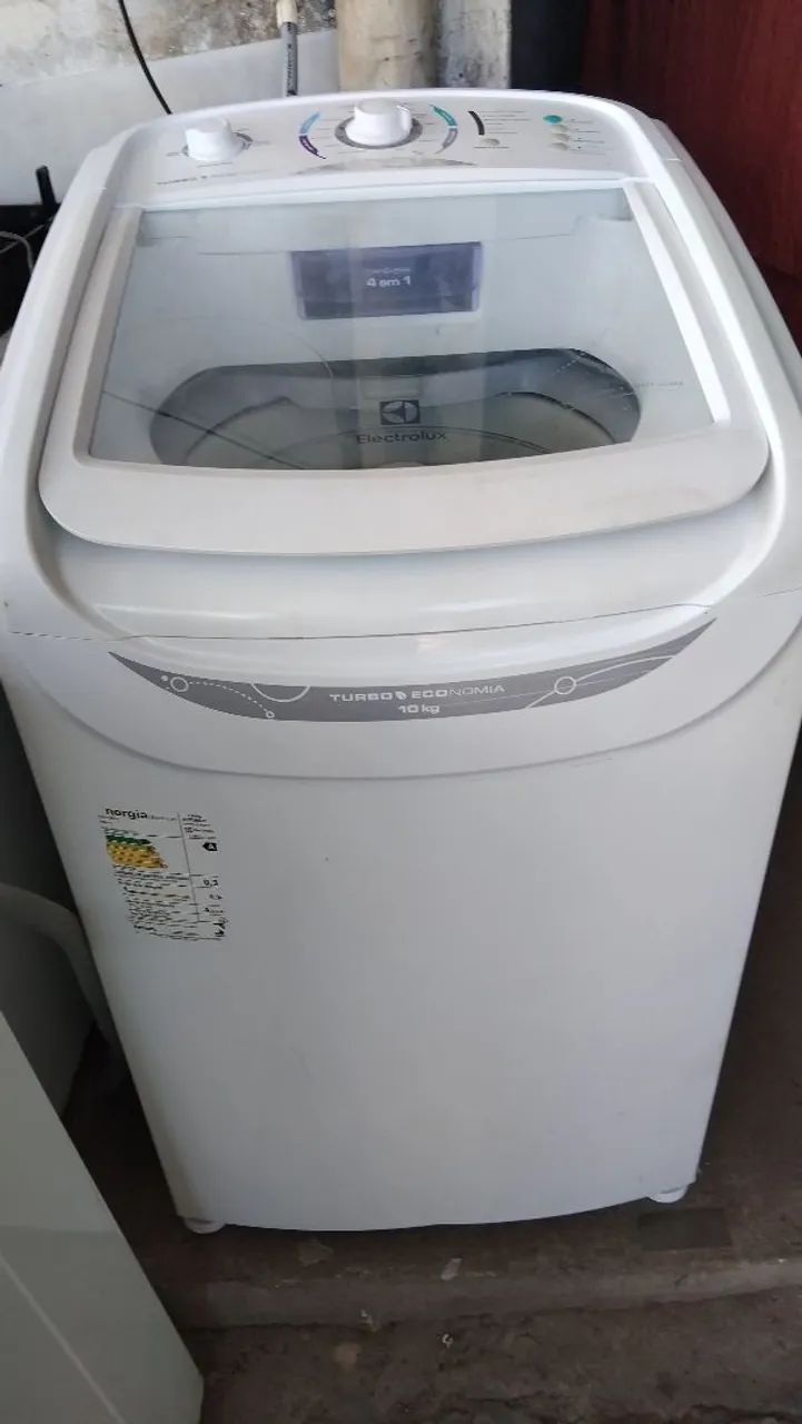 Máquina de Lavar Electrolux 10kg Turbo Economia