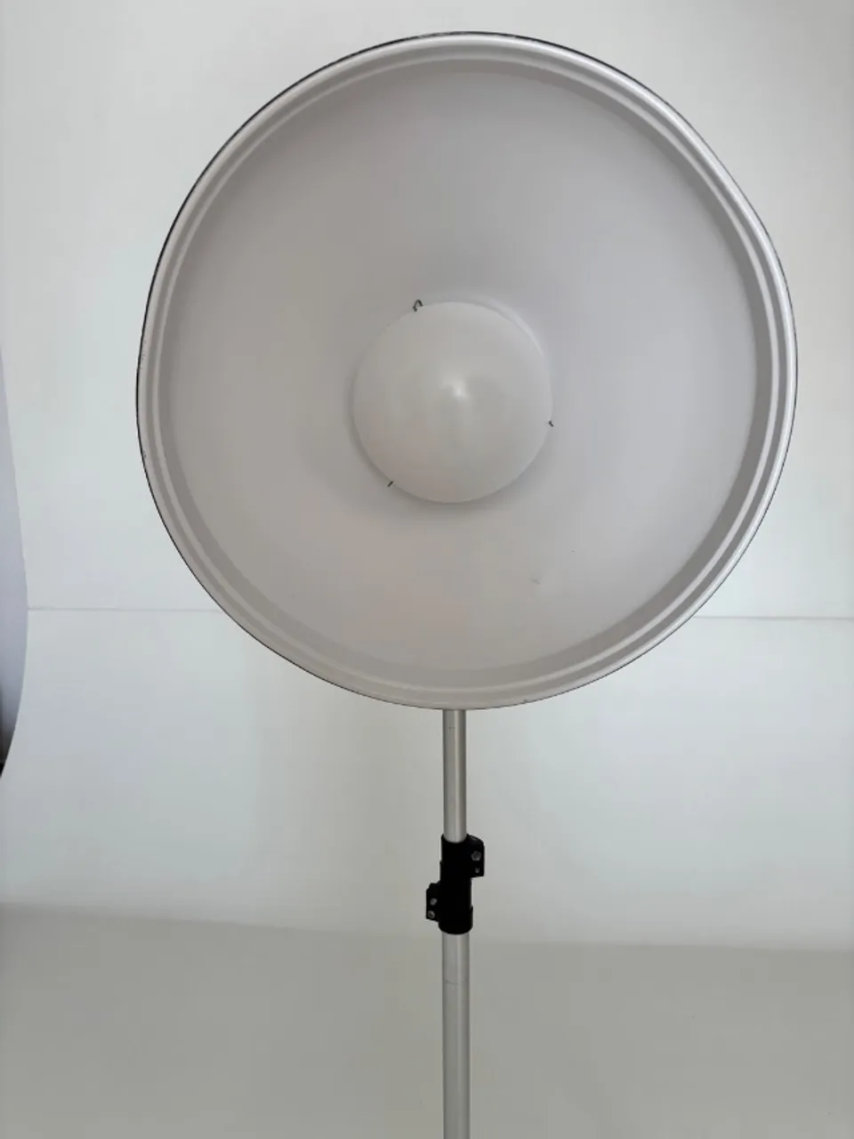 Rebatedor Bowens Beauty Dish Para Flash - Mako Cor Branca