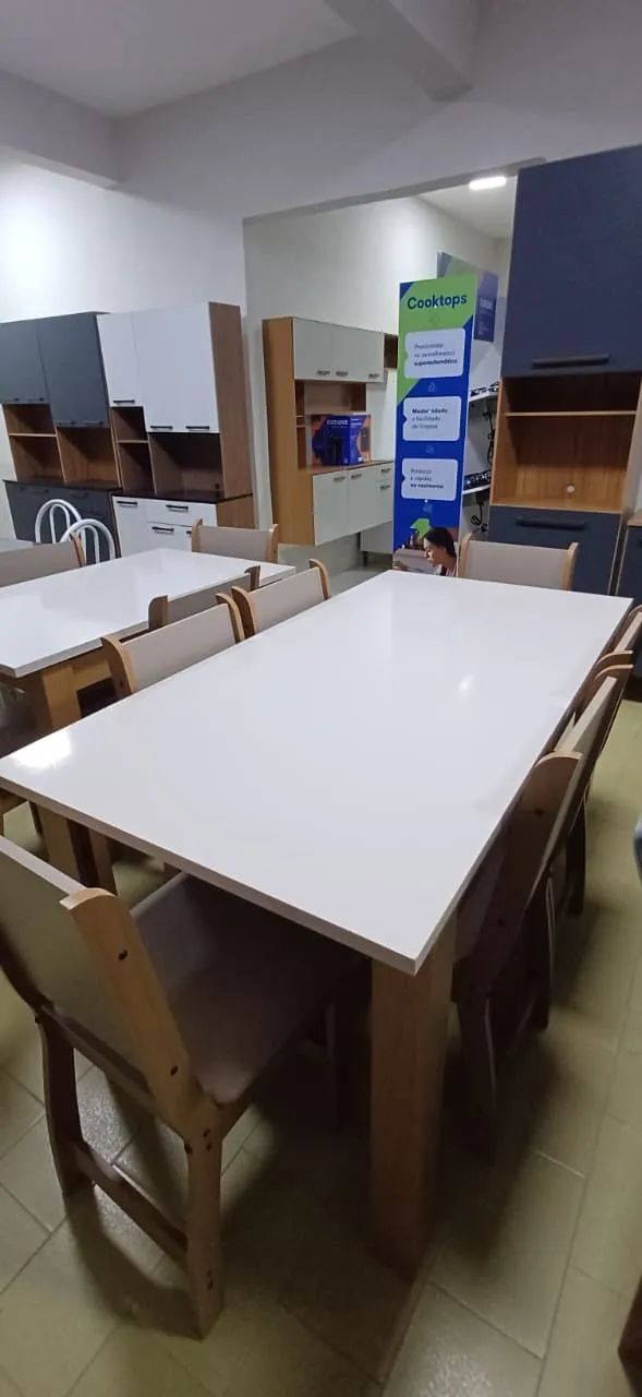 Mesa em MDF com 4 ou 6 cadeiras  - Foto 2