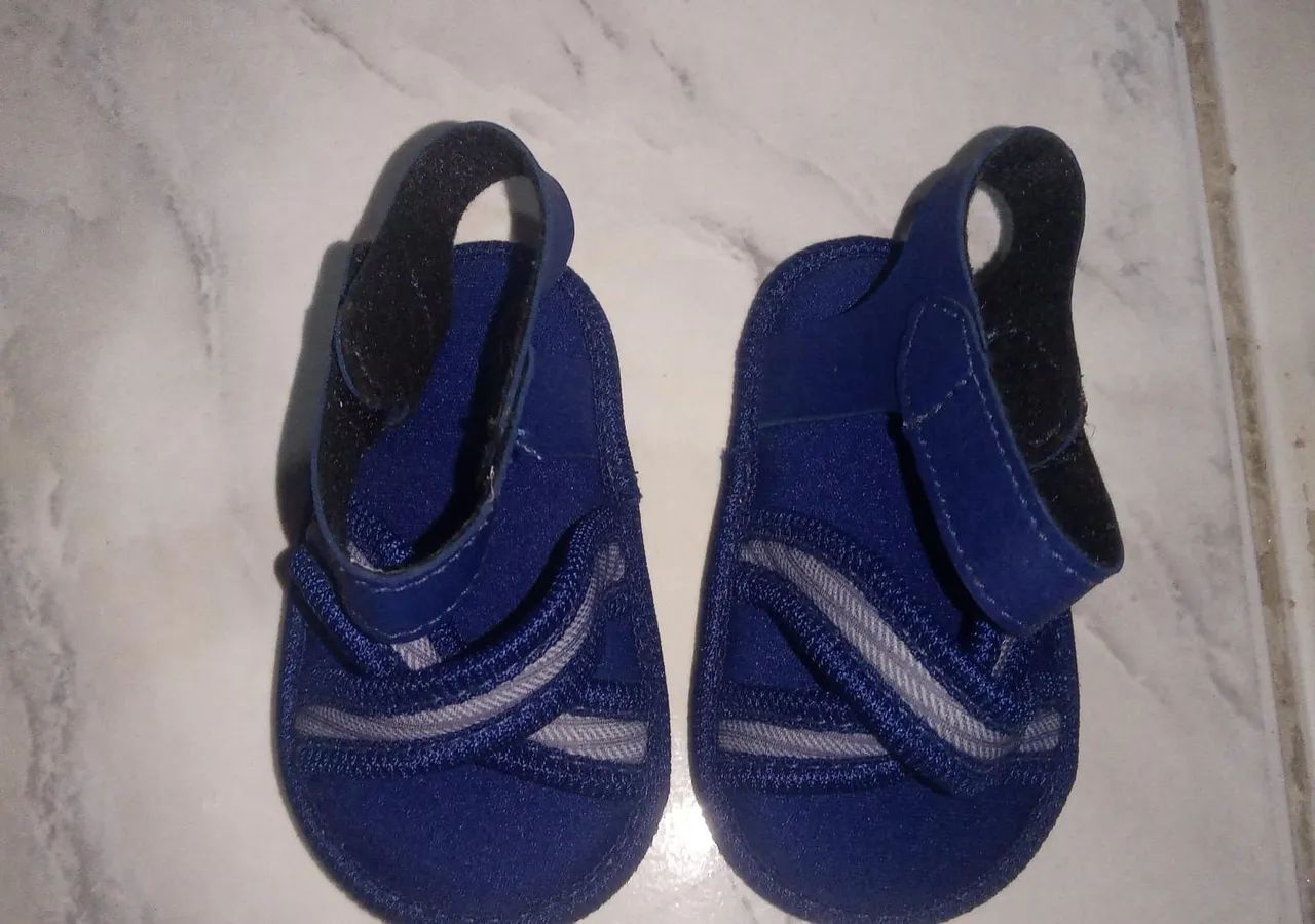 Sandálias Bebê Azul - Tamanho 17 - Foto 3