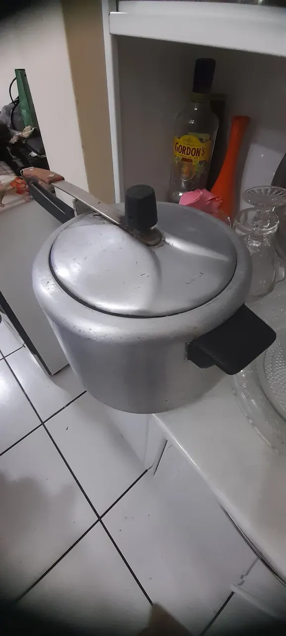 Panela de pressão7 litros
