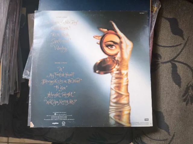 Lp Vinil Paula Abdul - Spellbound em excelente estado - Foto 2