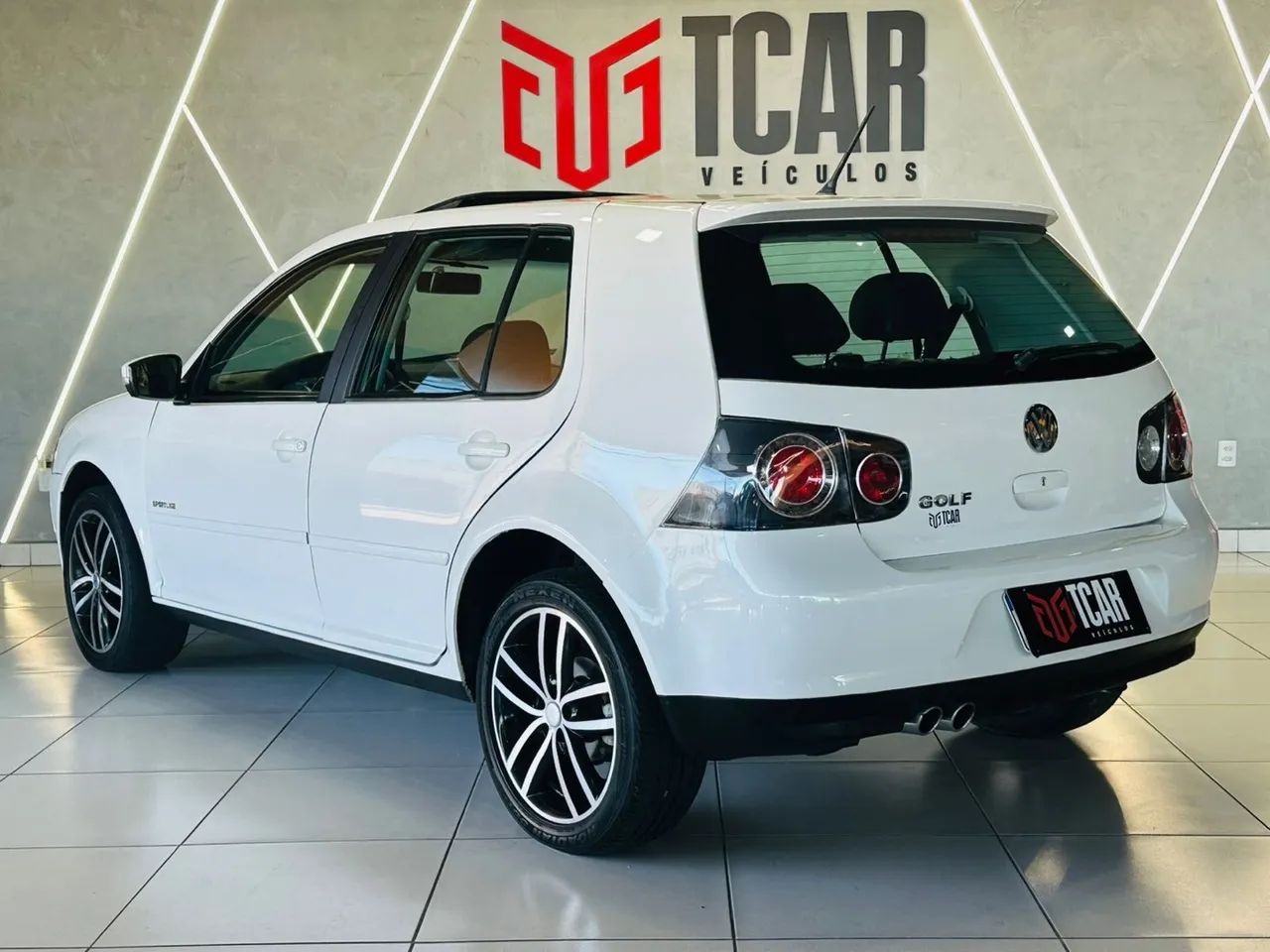 VOLKSWAGEM GOLF 2013 SPORTLINE 1.6 FLEX - Foto 5