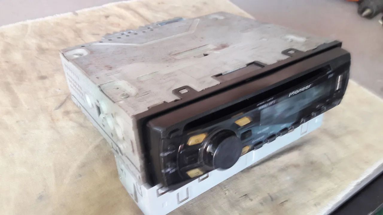 SOM PIONEER DEH 2380UB  - Foto 4