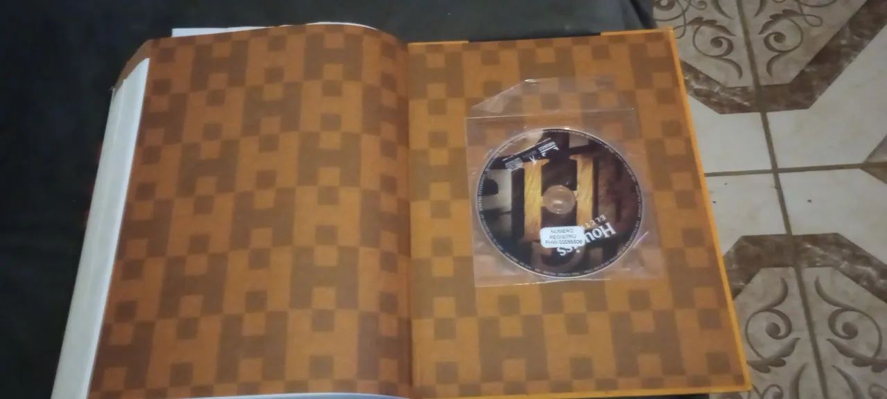 Livro dicionário houaiss - Foto 5